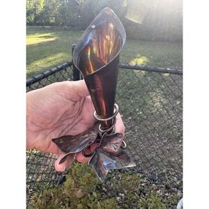 Antique Patinaed Silvertone Calla Lily Bud Vase/Candle Holder With Leaf Base